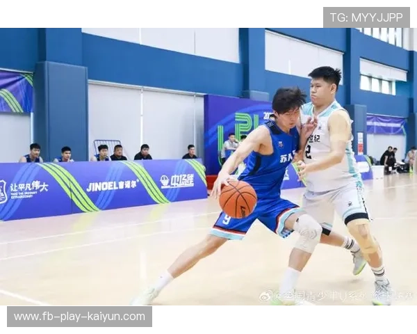 中国青少年篮球锦标赛赛场火热，发现潜力无限，全国青少年篮球俱乐部冠军联赛