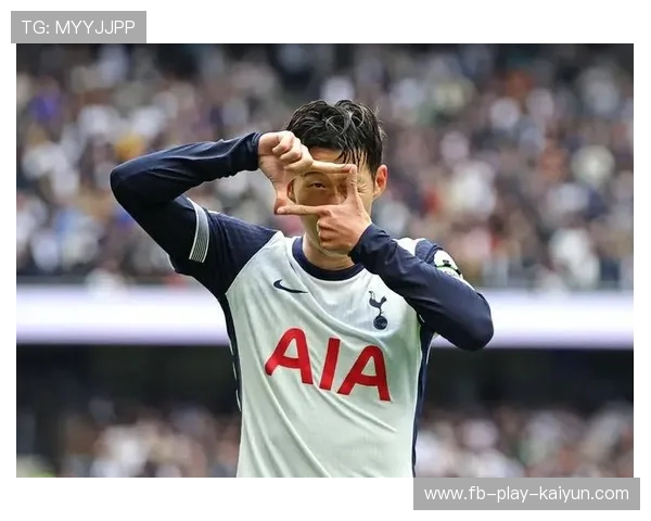 孙兴慜飞速前插制造冲击力，热刺瞬间掌控外线