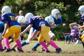 中国足球青少年训练装备采购计划启动，全国青少年足球训练营