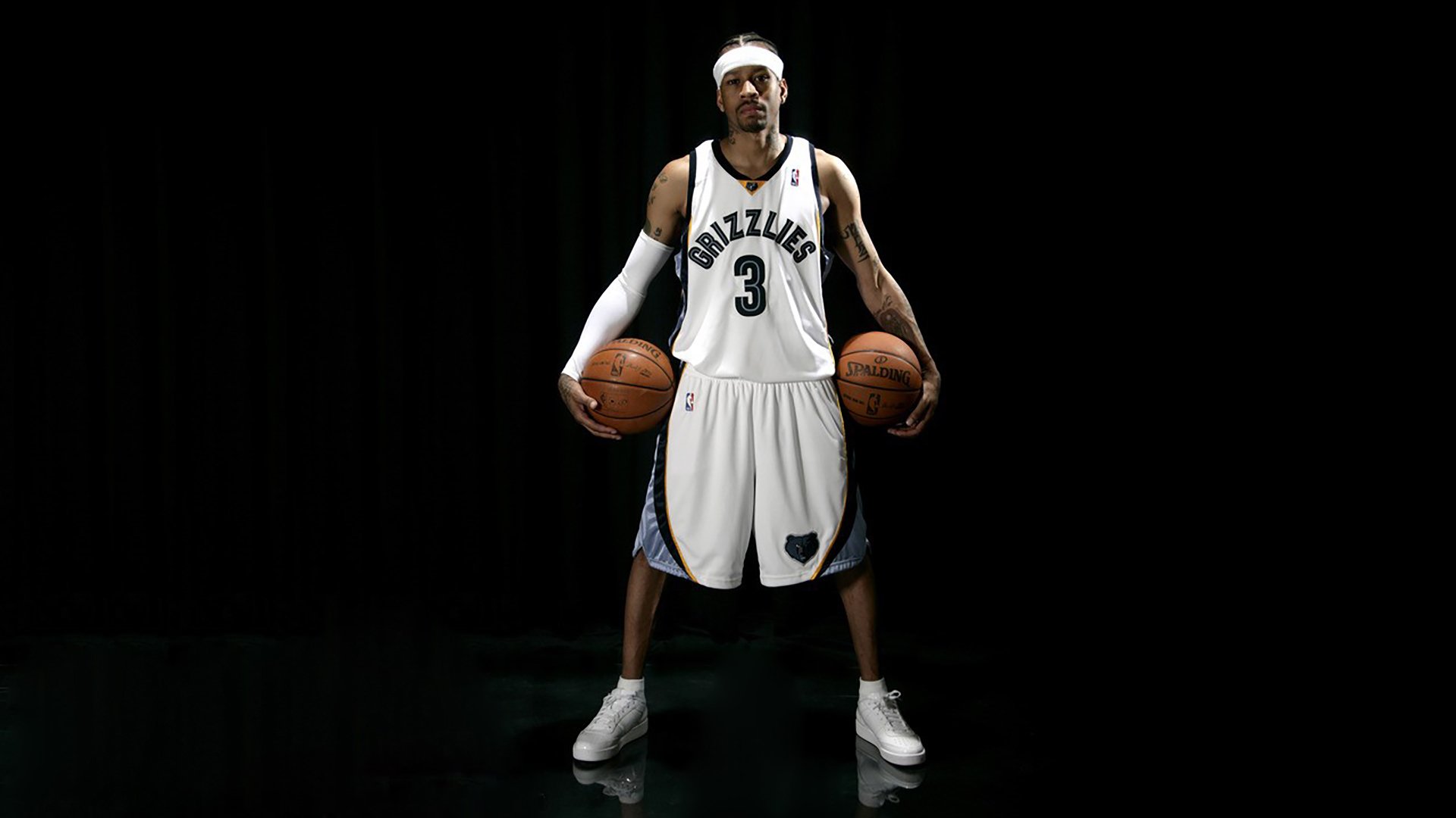 76人新援首秀惊艳，恩比德大赞潜力，76人队恩比德受伤