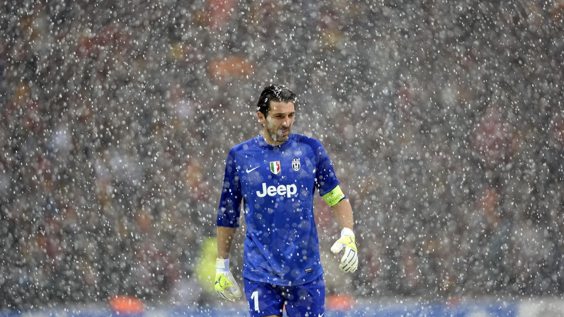 球迷投票：赢得“季后赛最期待比赛”称号！